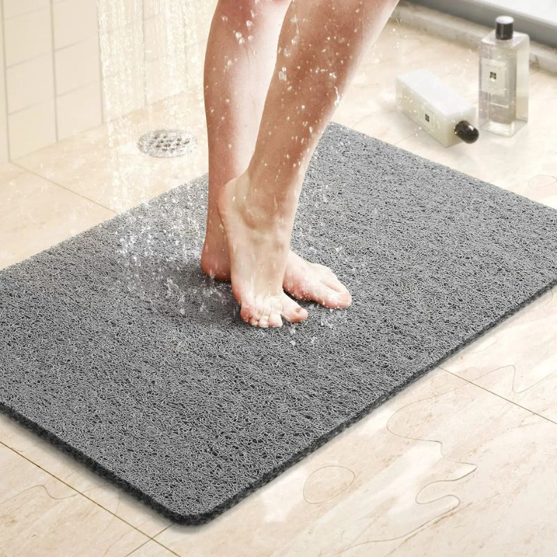 AquaGrip - Non - slip shower mat - Levora