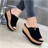 Leslie - Slip - On Platform Sandals - Levora