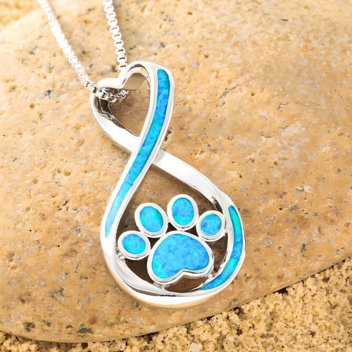 Serene Paws (+FREE EARRINGS! – Elegant and Confident - Levora
